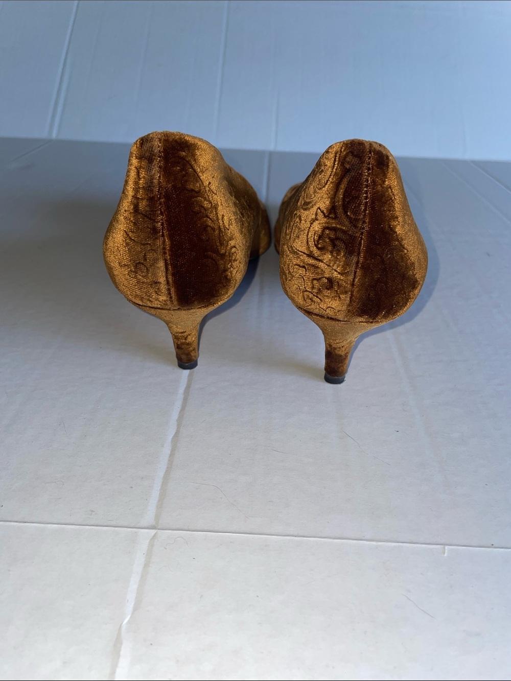 Cole Haan Brown Velvet Pointed-Toe Embellished Heels - Picture 4 of 9